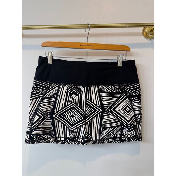 Sweaty Betty Black & White Geometric Print Power Shorts Biker Shorts L - Picture 4 of 6